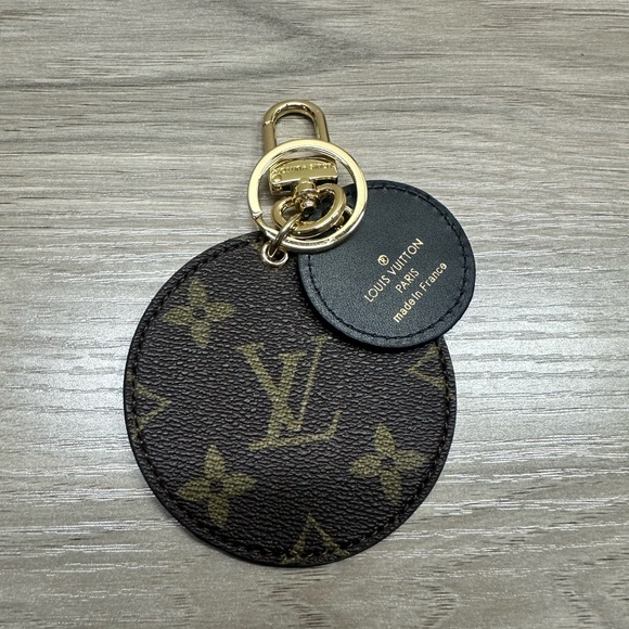 Louis Vuitton Accessories - Louis Vuitton Monogram Reverse Bag Charm and Key Holder Keychain